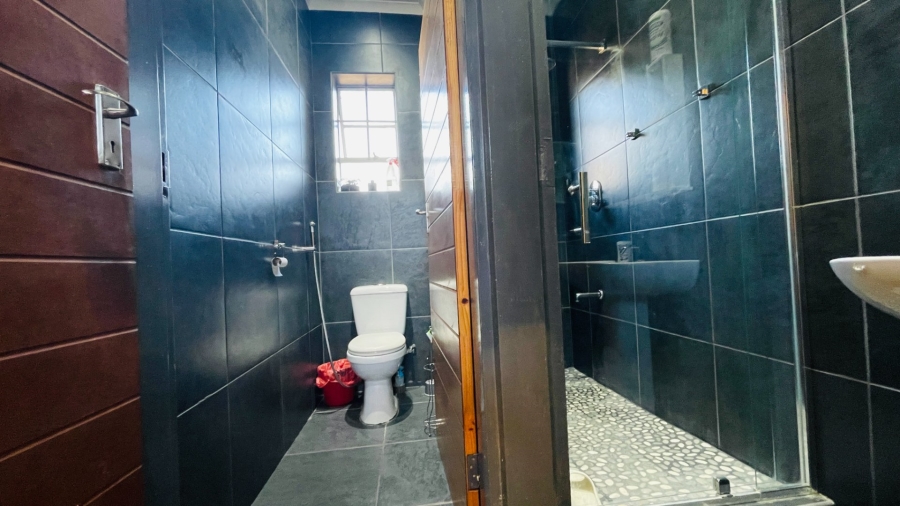 3 Bedroom Property for Sale in Potchefstroom North West